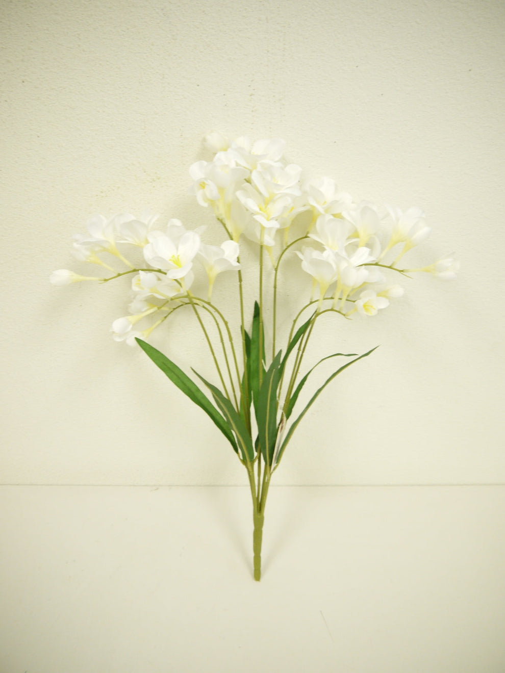 106286WH Supreme Silk